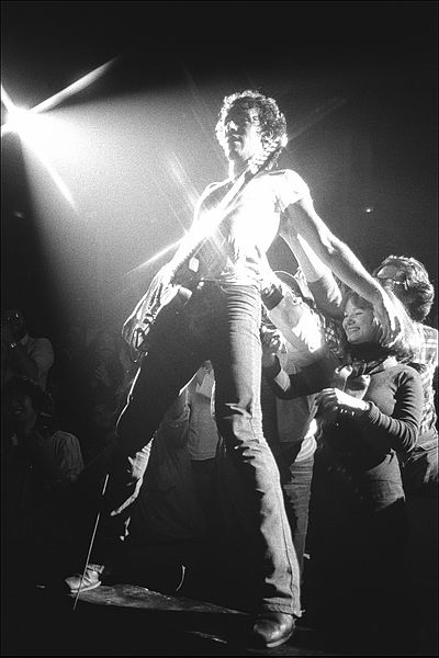 bruce springsteen Oct 76 Pallaidum leans_std